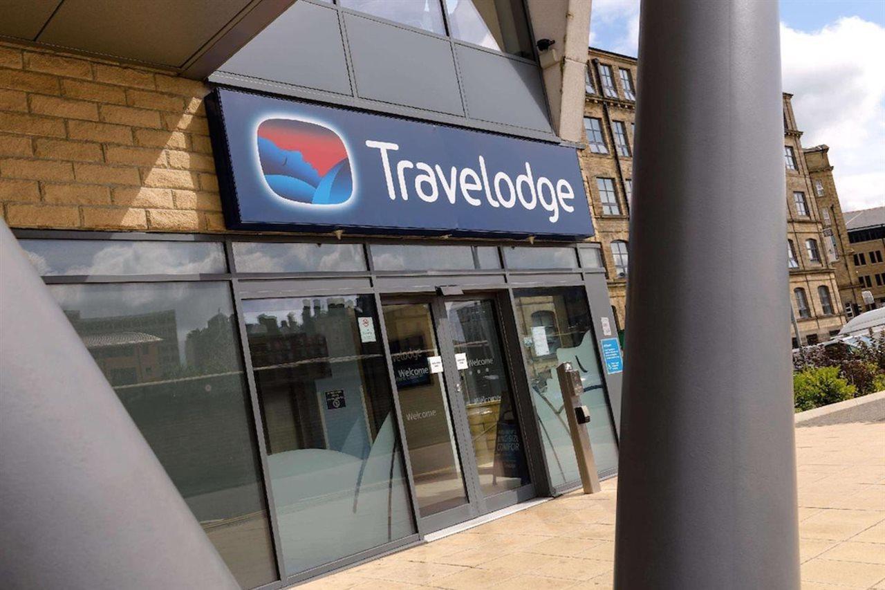 Travelodge Bradford Central Exterior foto