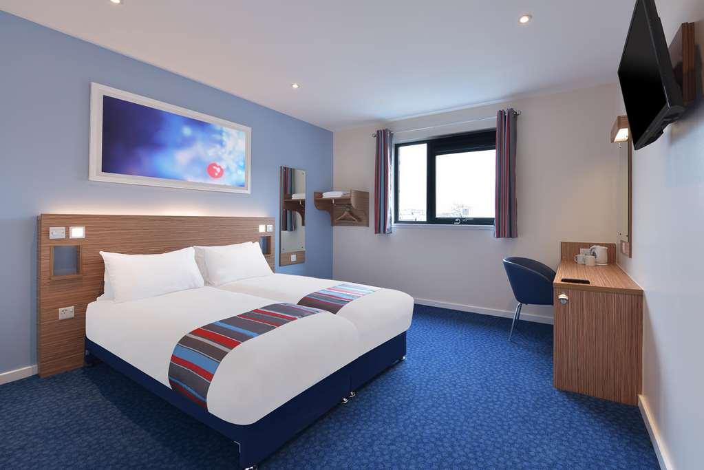 Travelodge Bradford Central Habitación foto