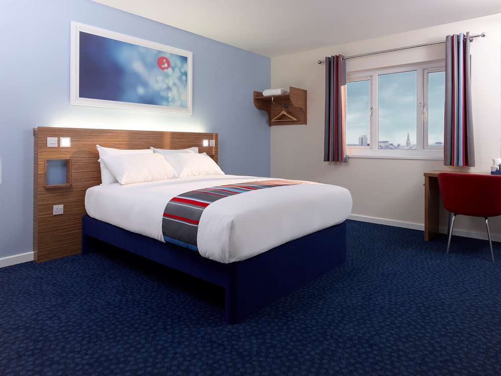 Travelodge Bradford Central Habitación foto